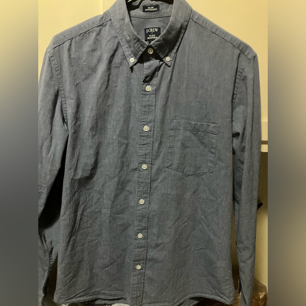 J.Crew Flex Washed Button Up Lightweight Denim Slim And Untucked- Men's M